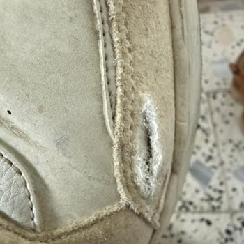 Az Kullanımla Ayakkabıda Patlama Ve Yırtılma Yaşadım Müşteri Hizmetlerine Ulaşamıyorum