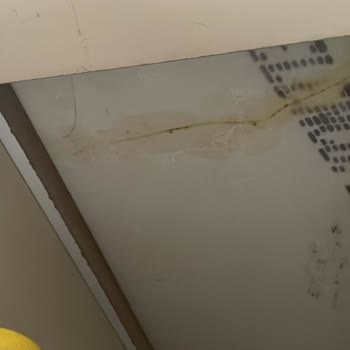 Garanti Kapsamındaki Mutfak Tezgahı İçin Montaj Ücreti Mağduriyeti Ve İletişim Sorunu