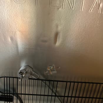 Sürekli Arızalanan Ve Hasar Gören Buzdolabıma Çözüm Bulunmuyor, Güvenim Kalmadı