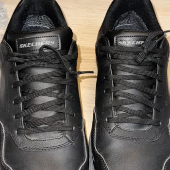 Skechers Kısa Süreli Kullanımda Açılan Ayakkabı Ve Olumsuz Garanti Deneyimi