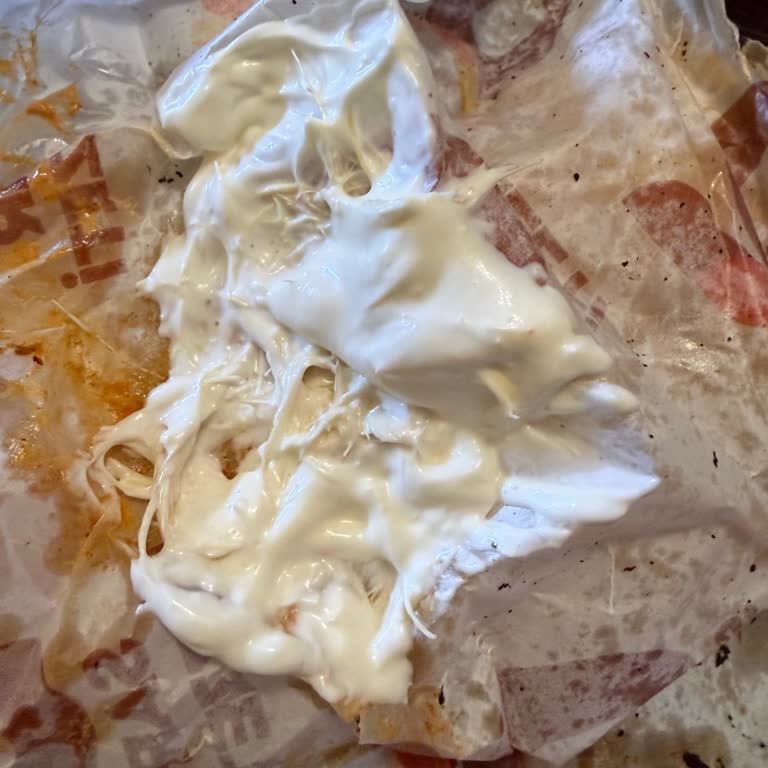 Mogaf Hatay Döner Siparişimdeki Sostan Plastik Parça Çıktı Sağlığım Riske Atıldı