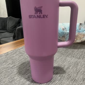 Stanley Termosumda Kısa Sürede Renk Solması Ve Kapak Yamulması Yaşadım