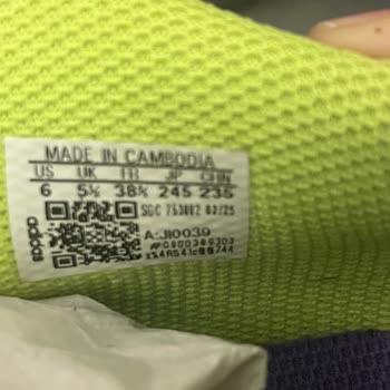 Adidas Halı Saha Ayakkabısı İlk Maçta Açıldı, Çözüm Talep Ediyorum