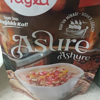 Bozuk Aşure Ürünü Nedeniyle Sağlık Riski Ve Denetim Talebi