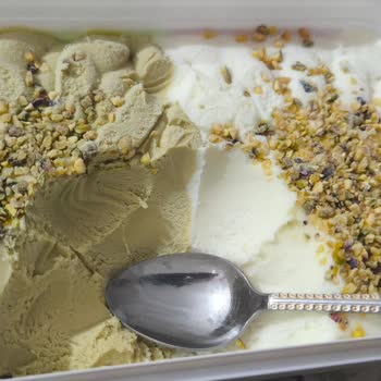 Migros Dondurmada Hijyen Ve Kalite Skandalı: Acı Tat, Kumlu Doku Ve Yabancı Cisim!