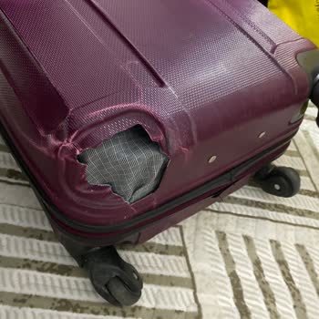 Sunexpress Uçuşunda Valizim Kırıldı, Hasar Kaydı Oluşturulmadı