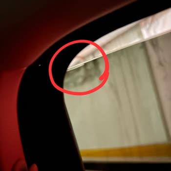 Avek Ümraniye'de Cam Filmi Ve Servis Hizmetlerinde Yaşanan Mağduriyet