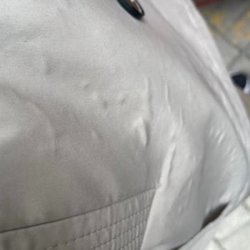 Kısa Sürede Deforme Olan Trençkot Ve Yetersiz Müşteri Hizmeti