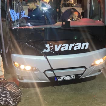 Varan Turizm Seferinde Gecikme, Bilgilendirme Eksikliği Ve Araç Konforu Sorunları