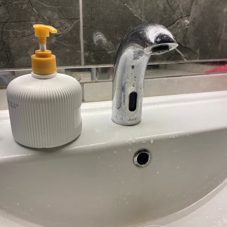 Fotoselli Bataryanın Sürekli Su Akıtması Ve İletişim Eksikliği Mağduriyet Yaratıyor