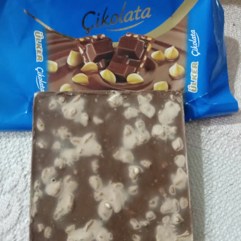 Son Kullanma Tarihi Geçmemiş Ülker Çikolatalar Bozuk Çıktı, Geri Dönüş Alamadık
