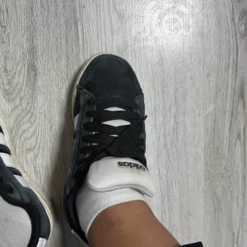 Adidas Ayakkabıda Renk Solması Ve Beklenmedik Kalite Sorunu