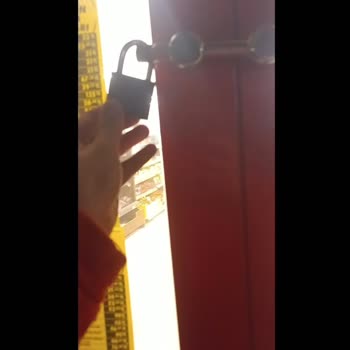 Şok Marketler Kapanış Saatinden Önce Müşteri Alınmaması Ve Saygısız Hitap!