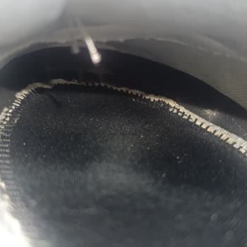 In Streetten Alınan Ayakkabı Kısa Sürede Deforme Oldu Çözüm Sunulmadı