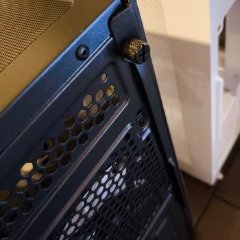 Hasarlı Bilgisayar Kasası İçin Değişim Talebim Günlerdir Karşılanmadı