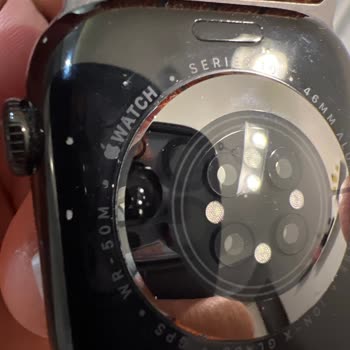Apple Watch 10 46 mm, problema de desprendimiento de pintura y garantía