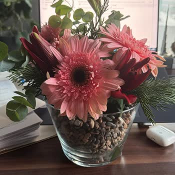 Çiçek Market Doğum Günü Çiçeği Hem Geç Hem Eksik Teslim Edildi, Hayal Kırıklığına Uğradım