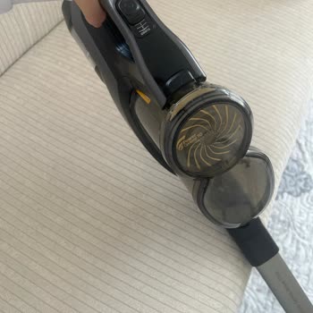 Yeni Alınan Philips Dikey Süpürge Şarj Olmuyor, Garanti Kapsamında Çözüm Bekliyorum