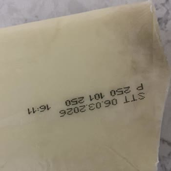 Ülker Kaşar Peynirinde Siyah Leke Şoku: Sağlık Riski Ve Değişim Talebi