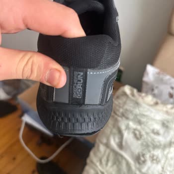 Skechers GO Walk Ayakkabıda Kısa Sürede Taban Açılması Ve Değişim Reddi