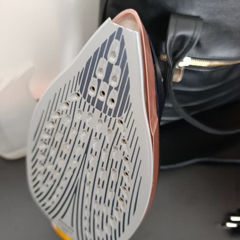 Philips Azur Ütümün Ucunda Çatlak Ve Buhar Sorunu: Garanti Kapsamında Çözüm Bekliyorum