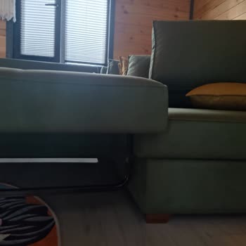 Aldığımız Koltuk İki Kez Yırtıldı Montaj Sorunu Nedeniyle Fonksiyonu Çalışmıyor