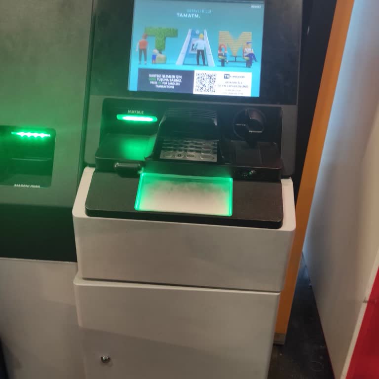 VakıfBank ATM’si Paramı Yuttu, Müşteri Hizmetlerine Ulaşamıyorum
