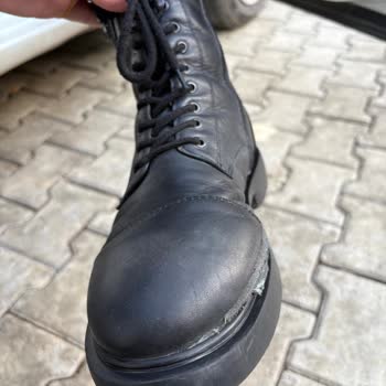 Kısa Sürede Kullanılamaz Hale Gelen Derimod Bot İçin Garanti Ve Müşteri Hizmetleri Sorunu