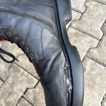 Kısa Sürede Kullanılamaz Hale Gelen Derimod Bot İçin Garanti Ve Müşteri Hizmetleri Sorunu