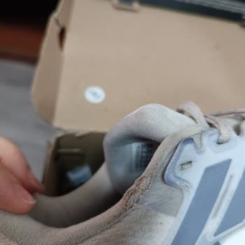 Adidas Ayakkabıda Kısa Sürede Aşınma ve İade Talebim Reddedildi