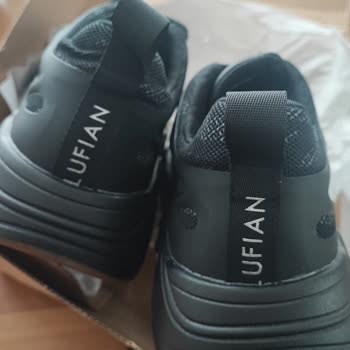 Defolu Ve Kullanılmış Ayakkabının Yeni Diye Gönderilmesi