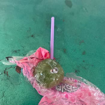 Aysultan Şekerleme Çocuk Şekerinden Vida Çıktı: Sağlık ve Güvenlik Riski