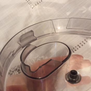 Karaca Züccaciye Mutfak Robotundan Kırılan Parça Yemeğe Karıştı, Sağlığımız Tehlikede