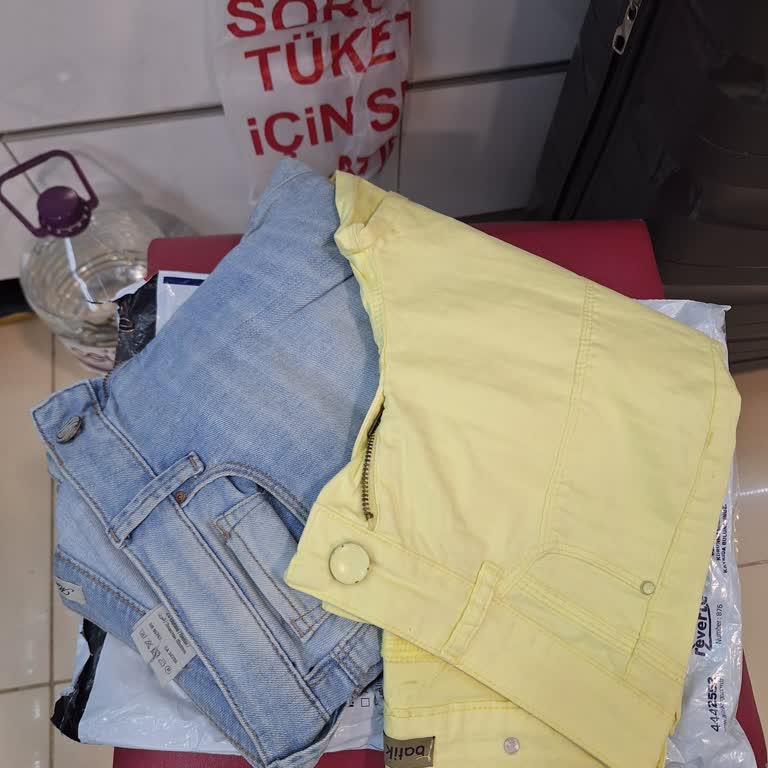 Sipariş Verdiğim Pantolonlar Yerine Yanlış Ve Kullanılmış Ürün Gönderildi