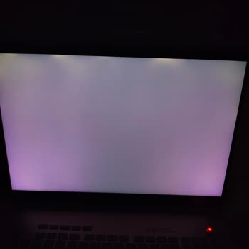 Asus Rog Strix G18 Oyun Laptopunda Ciddi Işık Sızması Sorunu Ve Çözüm Eksikliği