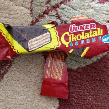 Bayat Ve Bozuk Ülker Gofretler Sağlığımı Riske Attı