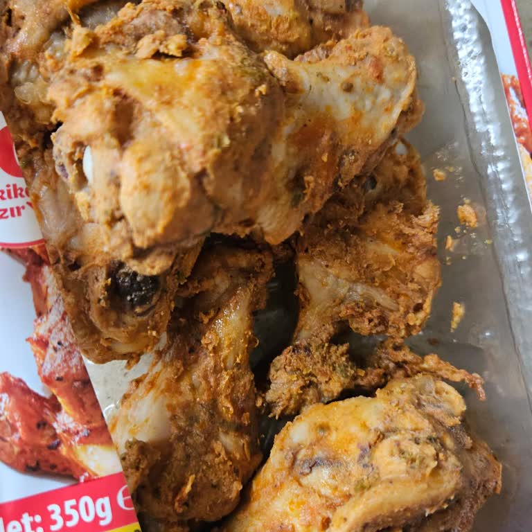 Son Kullanma Tarihi Geçmemiş Piliç Ürününde Bozulma Ve Kötü Koku