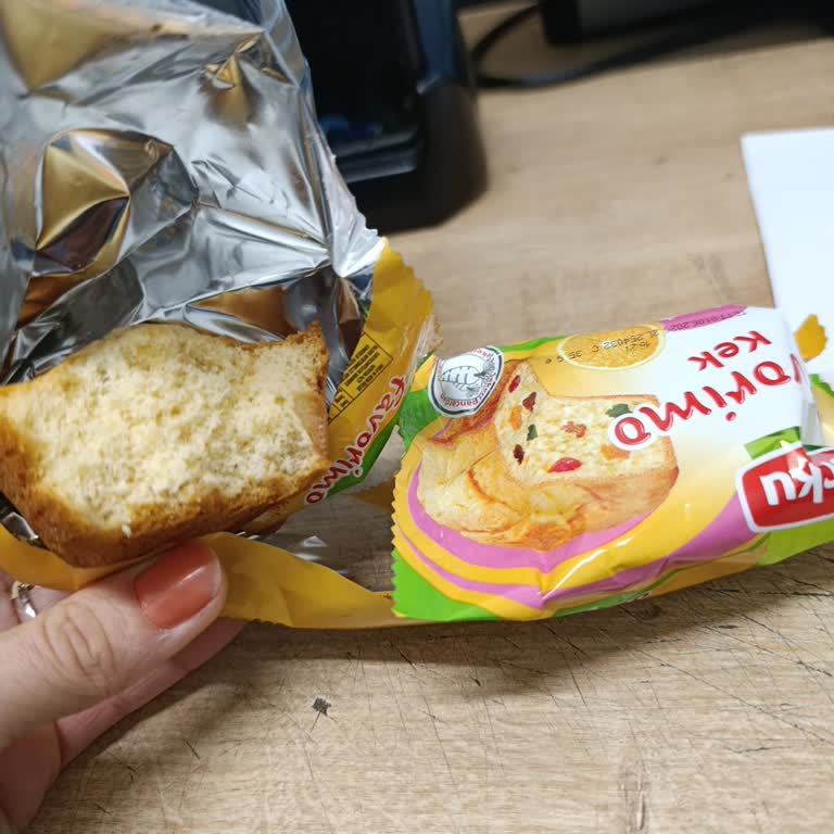 Torku Favorimo Meyveli Kekte Meyve Parçası Çıkmaması Nedeniyle Yaşanan Mağduriyet