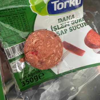 Torku Dana Sucukta Yabancı Madde Ve Lekelerle Karşılaştım, Gıda Güvenliği Tehlikesi