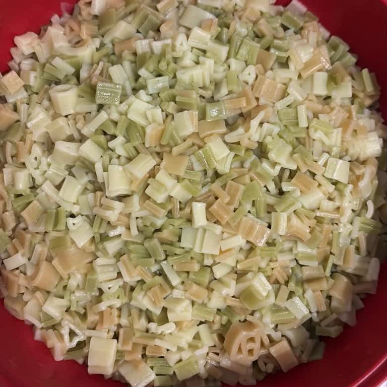 Arbella Neşeli Makarnalar Paramparça Oldu, Geri Dönüş Alamadım