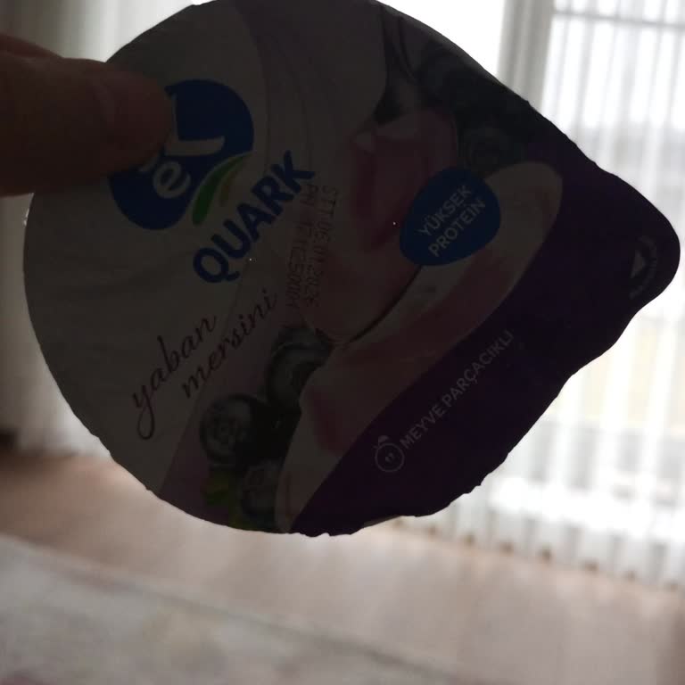 Sek Meyveli Yoğurt Ambalajında Delik: Güven Sorunu Ve İnceleme Talebi