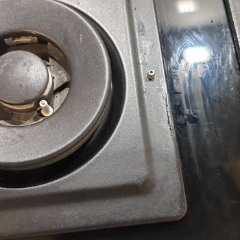 Kısa Sürede Deforme Olan Ankastre Ocakta Yüksek Onarım Ücreti Mağduriyeti