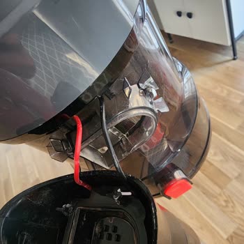 Garanti Kapsamındaki Süpürge Parça Kırılması Ve Ücretli Onarım Talebi