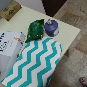 Denebunu.com Premium Kutularında Geç Teslimat Ve Hasarlı Ürün Sorunu