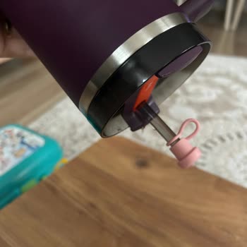 Stanley Quencher Termosta Silikon Deforme Oldu Akıtma Sorunu Başladı