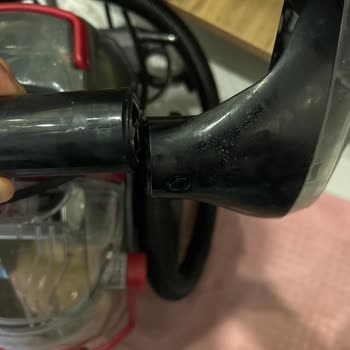 Bissell Halı Yıkama Makinesi Fırçası Kırıldı, Hayal Kırıklığına Uğradık