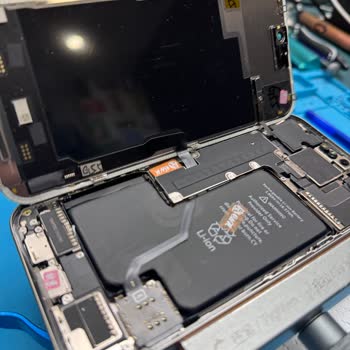 Telefoncu Gaziantep Ayaz Gsm Satın Aldığım İPhone 15 Pro Max Revizyonlu Ve Toplama Çıktı