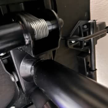 Sürekli Arızalanan Koltuk, Çözülmeyen Sorunlar Ve Yüksek Kargo Ücreti Mağduriyeti