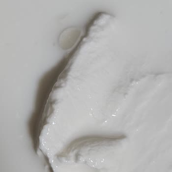 BİM'den Aldığım Krema Son Kullanma Tarihi Geçmemiş Olmasına Rağmen Bozuk Çıktı