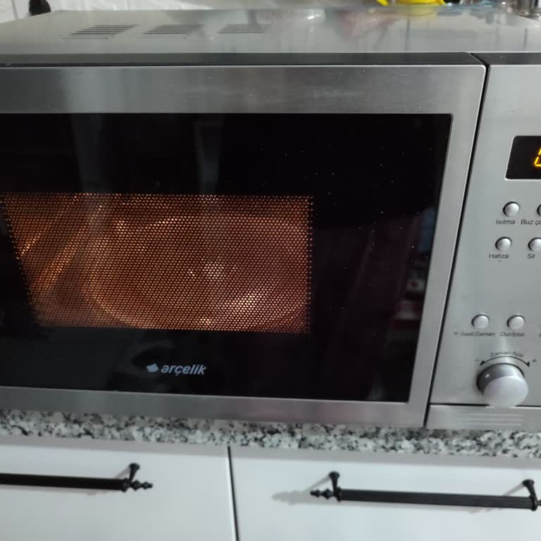 Parça Temin Edilemedi, Mikrodalga Fırınım Kullanılamaz Hale Geldi Ve Ücret Alındı